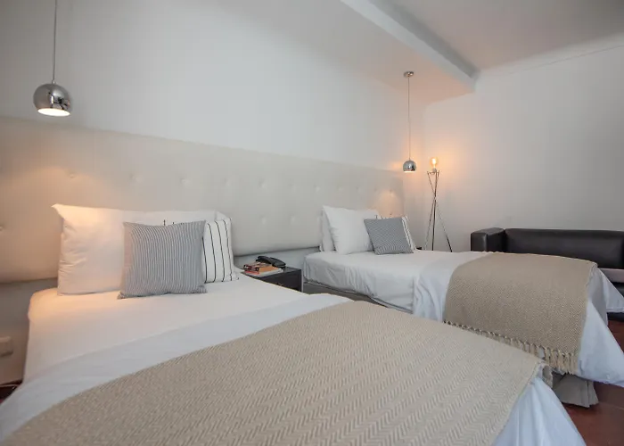 5411 Soho Hotel