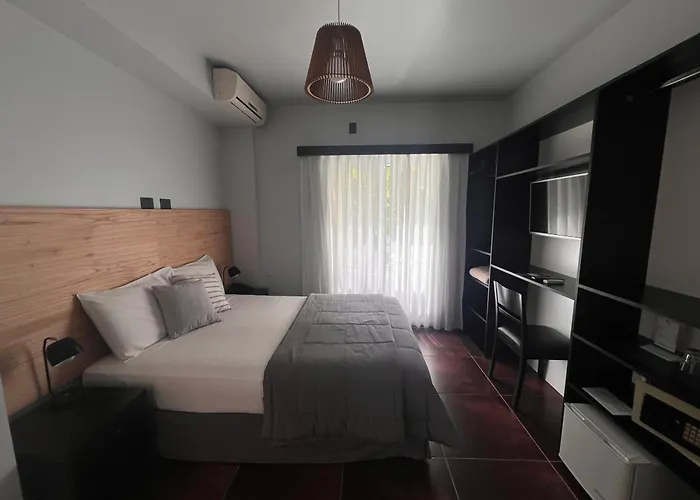 5411 Soho Hotel